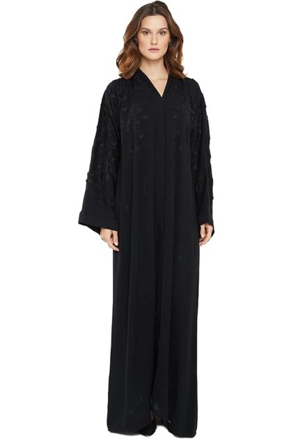 عباءة نسائية، سوداء
