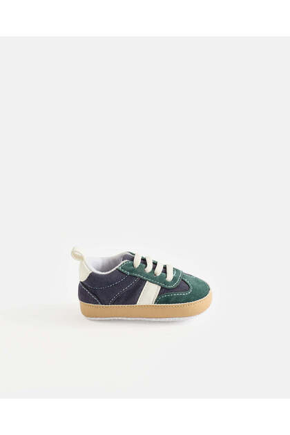 Baby Assorted Elastic Gore Pram Shoe