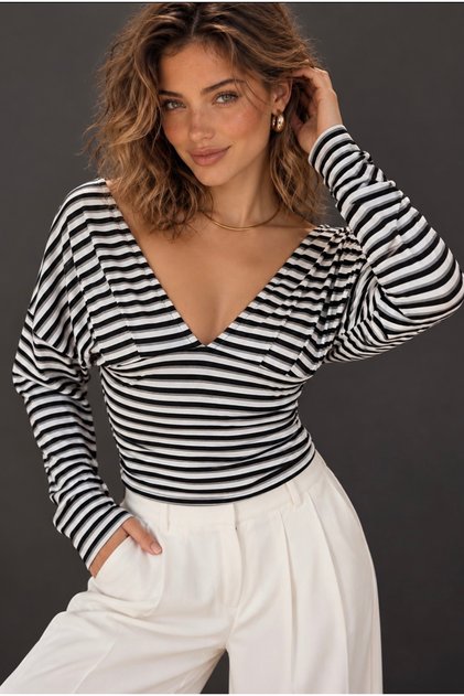 Women's Black-White Front Back V-Neck Tie-Up Bat Sleeve Blouse Be551