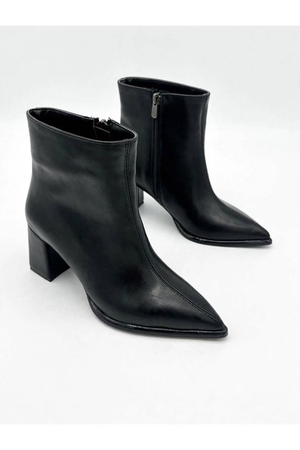 Pointed Toe Non-Slip Sole Boots