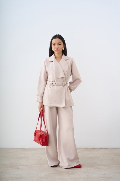 Women's Shoulder Padded Snap Detail Belted Waist Suit Cream