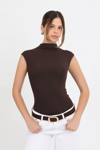 Women's Brown Half Fisherman Zero Sleeve Soft Knitted Blouse - H6178