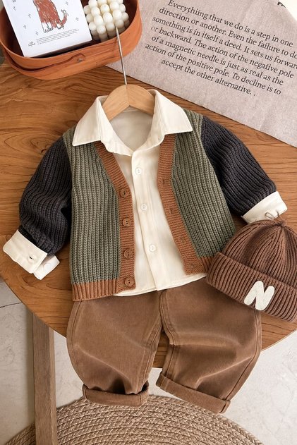 Baby Boy 3-Piece Set with Knitwear Cardigan and Shirt - Green