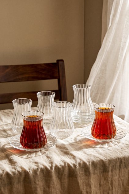 طقم شاي Harmancık من زجاج البوروسيليكات، مكوّن من 12 قطعة، سعة 170 مل، مصنوع يدوياً