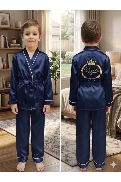 Erkek Çocuk Lacivert İsme Özel Nakışlı Saten Sünnet Pijama Takımı