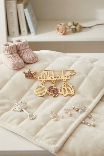 Number 40 14 Carat Gold Coated Arabic Mashallah Written Baby Lapel Pin