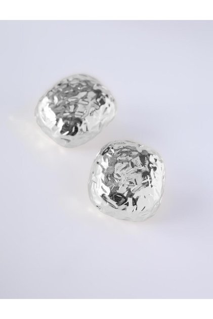 Silver Color Oval Shaped Textured Earrings