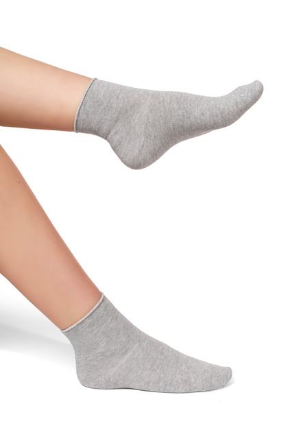 Women's Non-Elastic 3-Piece Seamless Premium Socks / Non-Marking / Non-Tightening Socks / 36-40