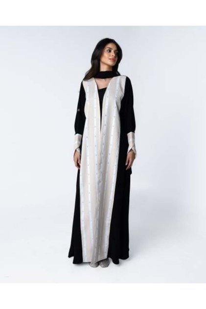 Lamia Abaya