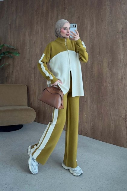 Bero Garnili Zippered Suit in Oil Green