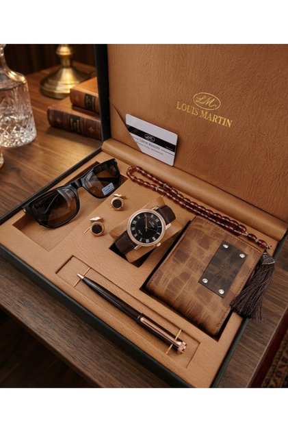 Men's Set of Integrated Products of the Brand Luis Martin