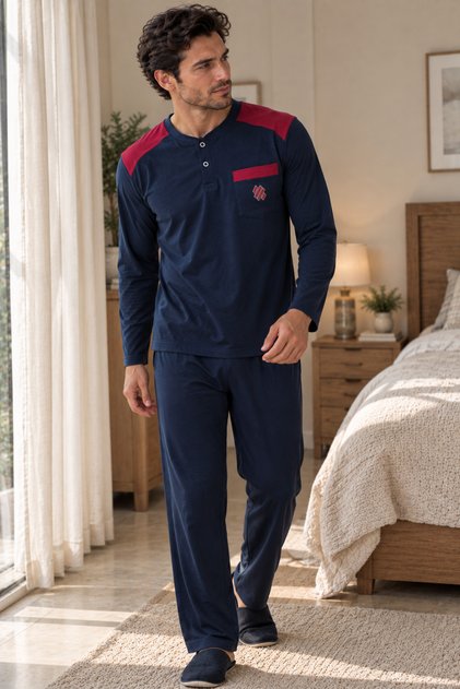 Long-Sleeved Single Jersey Fabric Men's Pajama Set with Buttoned Collar, Chest Pocket and Embroidery Details.