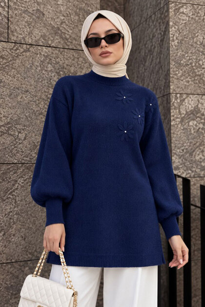 Çiçek Aplikeli Lacivert Tesettür Triko Tunik 60112L