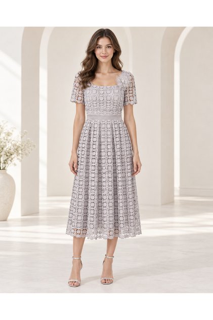 Midi Lace Dress with Rose Motif – Light Gray