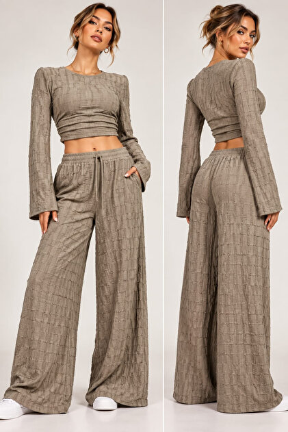 Kadın Dokulu Örme Crop Bluz Geniş Paça Pantolonlu Omuzları Açık Günlük İkili Takım