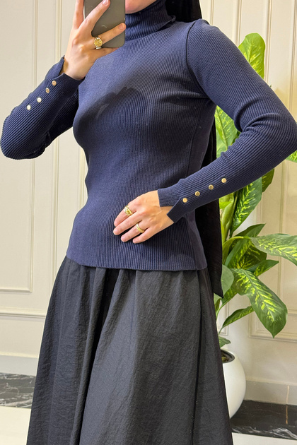 42047 - Stylish Comfortable Basic Viscose Women's Knitwear Short Sweater with Cuff Button Detail