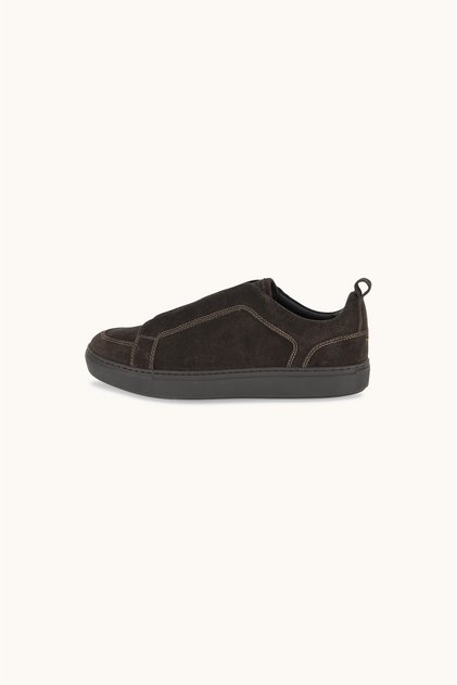 Men's Suede Leather Logo Embossed Low-Top Brown Sneaker