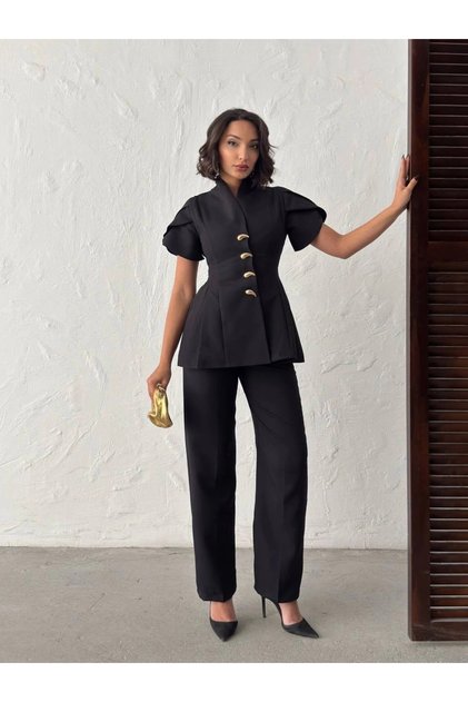 Gold Button Detailed Peplum Cut Stylish Women's Suit - Black