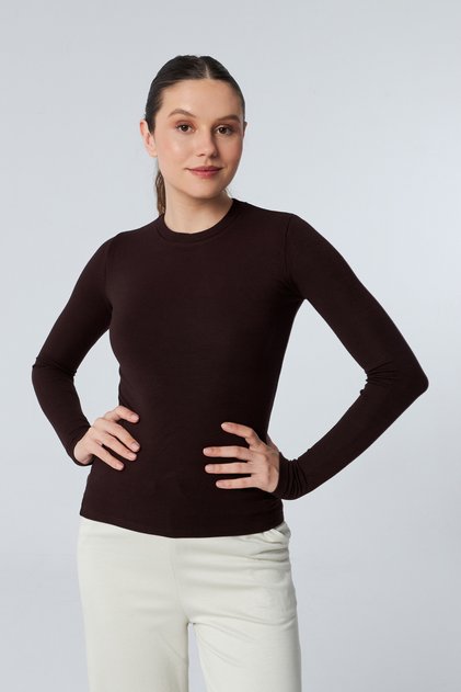 Women's Bitter Brown Cotton Long Sleeve Crew Neck Basic Long Blouse