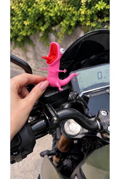 Tom Lizard Çılgın Kertenkele Hareketli Figür Yapışkanlı Motosiklet Gidon Aksesuarı
