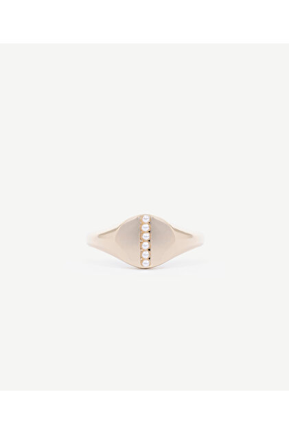 Pearl Detailed Ring