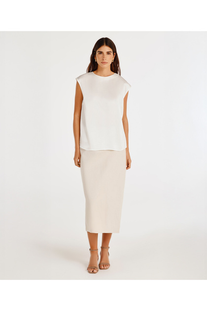 Boat Neck Sleeveless Blouse