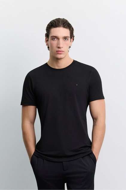Erkek Siyah Bisiklet Yaka Soft Touch Basic Regular Fit T-Shirt B001171