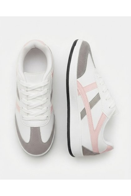 Kadın Şeritli Bağcıklı Düz Taban Sneakers Spor Ayakkabı