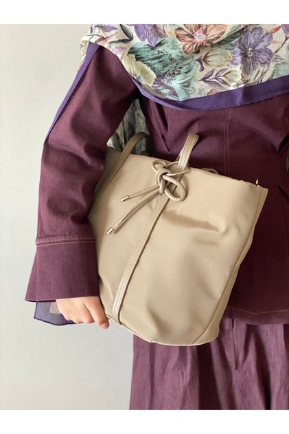 Bow Detailed Large Internal Volume Shoulder and Arm Bag Briefcase Notebook Bag En45 Size30