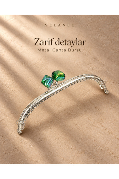Yeşil Taşlı Oval Metal Çanta Bursu – Gümüş Rengi 15 cm