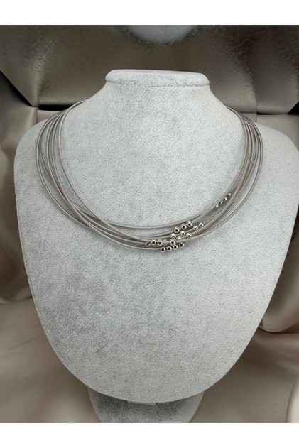 Multi-Row Snake Chain Necklace with Bead Detail, Magnetic Modern Design, Stylish Women's Necklace