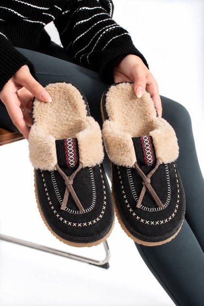 Women's Black Suede Lace Detailed Furry Comfortable and Useful House Slippers
