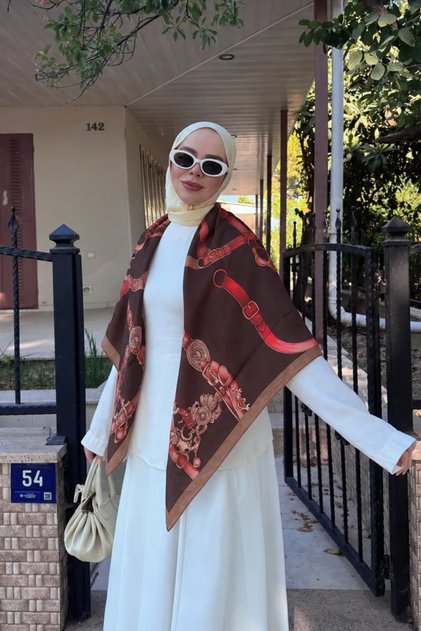 Buckle Pattern Shoulder Shawl - Brown