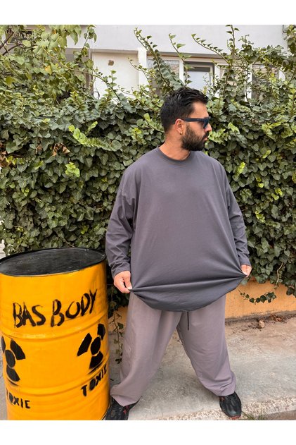 Tricou cu mânecă lungă, mărime mare, confortabil, elastic, cu decolteu rotund, fără imprimeu, basic, cu mânecă lungă