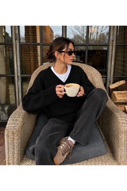 V-Neck Casual Knitwear Women's Sweater