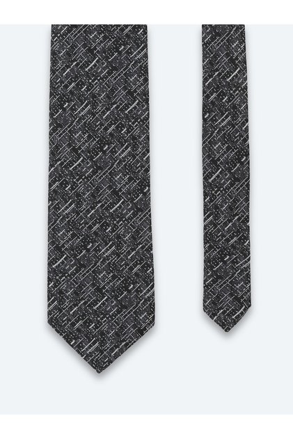 Black Tie