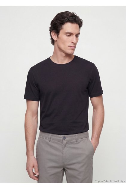 Black Plain T-Shirt