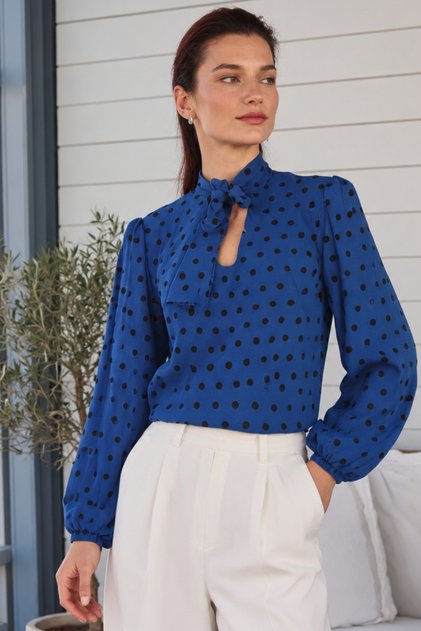 Women's Saks Collar Tie-Down Blouse with Elastic Sleeves Arm-27K001001