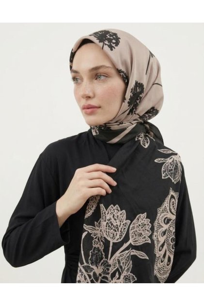 Thistle Shoulder Shawl