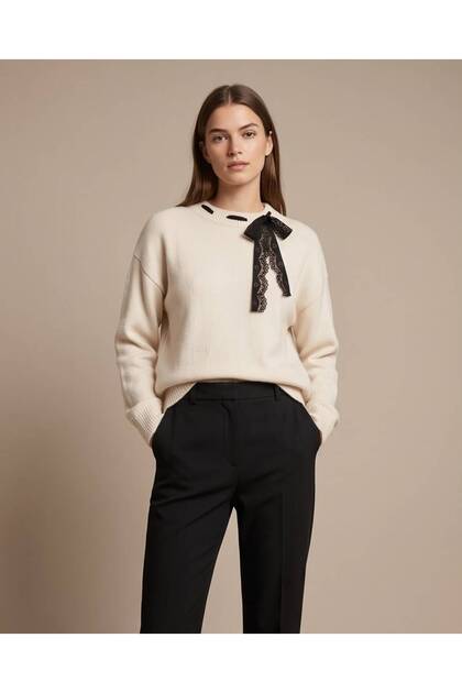 Women's Elegant Lace Ribbon Detailed Soft Textured Knitwear Sweater