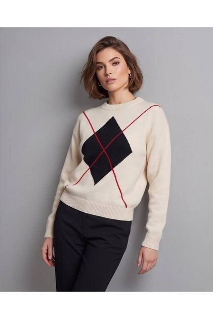 Women's Diamond Patterned Crew Neck Knitwear Sweater