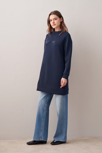 Yumuşak Dokulu Boncuk Nakışlı Sweat