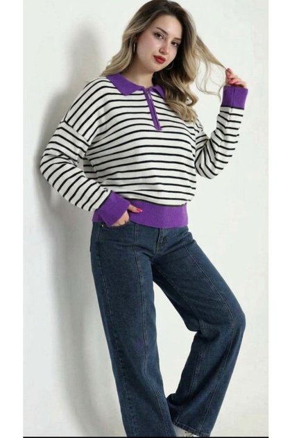 Striped knitwear sweater with zippered collar