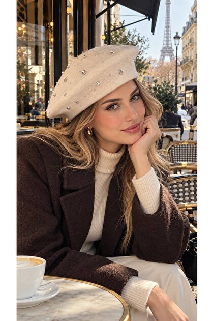 Painter Women's Beret in Ecru with Pearls and Stones