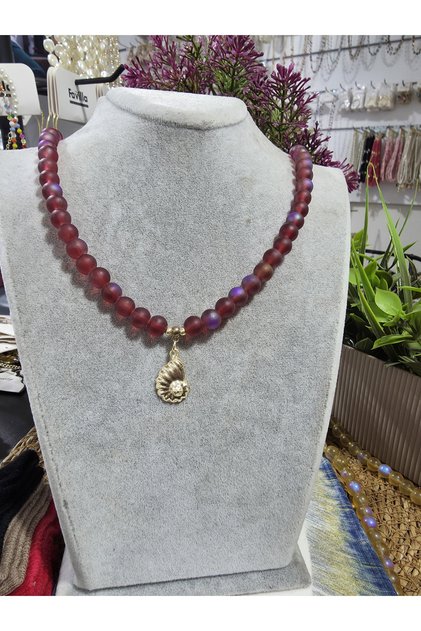 Cherry Rot Glass Bead Gold Detailed Elegant Necklace