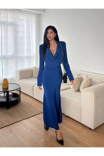 Women's Blue Sandy Deep Chest Decollete Maxi Dress