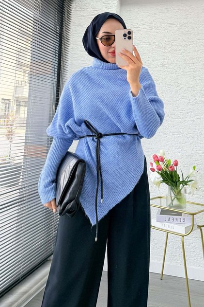 Premium Turtleneck Asymmetrical Cut Knitwear Blouse - Blue