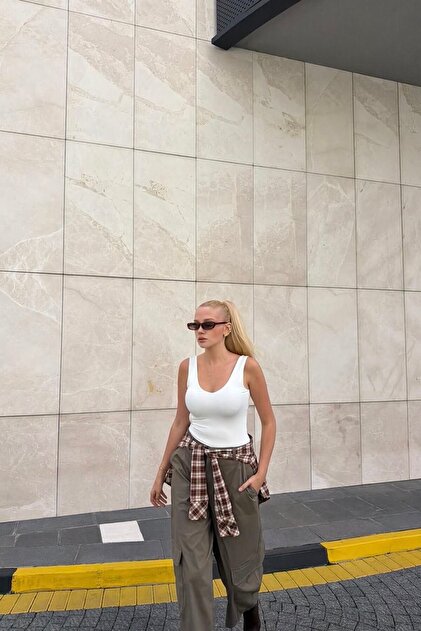 Plaid Garnished Cargo Pants