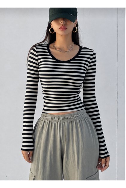 Kadın Bluz, Çizgili Bluz, Uzun Kollu, Bisiklet Yaka, Slim Fit, Top, Siyah Beyaz, Günlük Bluz, Kadın Giyim.