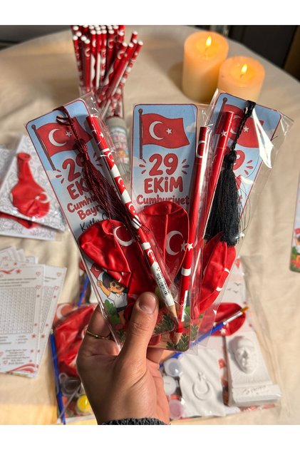 29 Ekim HEDİYELİK kalem ve balon set 15 ADET KİŞİSELLEŞTİREBİLİR ÇOCUK HEDİYE OKUL HEDİYE